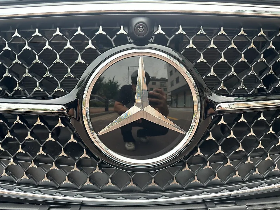 Mercedes-Benz Eクラス W214 PPF施工事例｜費用目安・仕上がり 施工写真 5