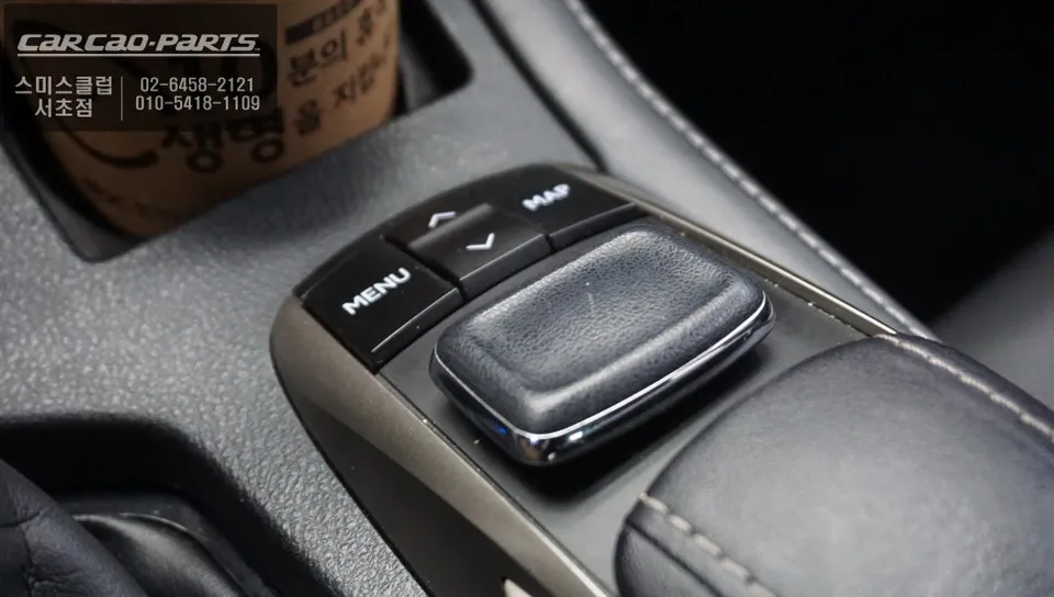 Lexus ES300h carplay - Lexus ES300h CarPlay Installation — Wireless Connectivity photo 5