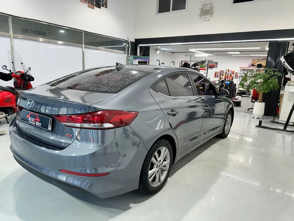 Hyundai Elantra AD window tinting - Hyundai Elantra AD Window Tinting Review — Bubble Repair photo 4