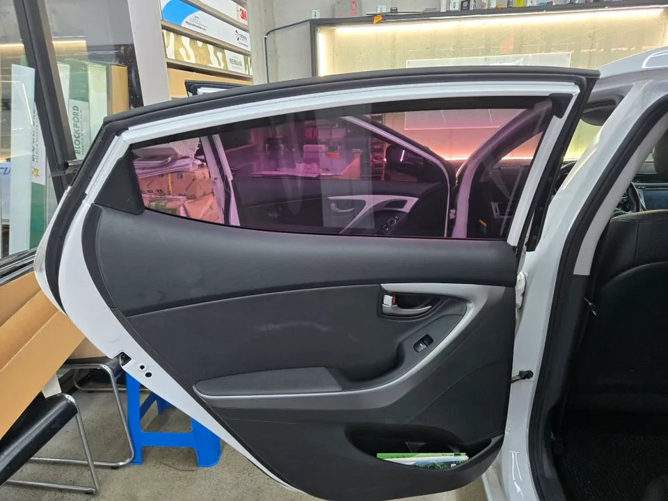 Hyundai ElantraのPPF施工事例|費用目安・仕上がり 施工写真 3-1