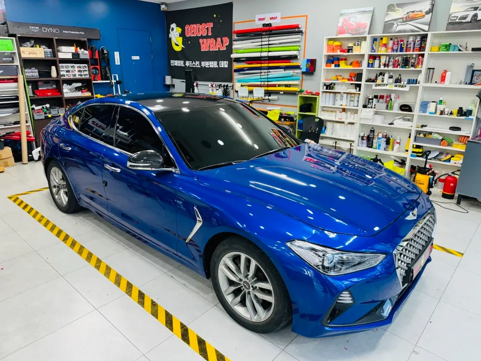 Genesis G70のカーラッピング事例|費用目安・仕上がり 施工写真 3-1