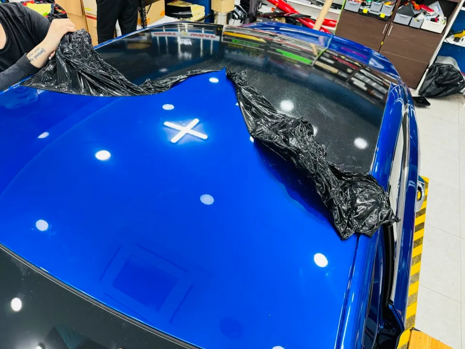 Genesis G70のカーラッピング事例|費用目安・仕上がり 施工写真 2-2
