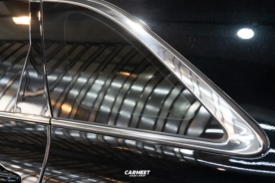 Kia Sorento vinyl wrap - Kia Sorento Vinyl Wrap Review: Chrome Delete Cost & Results photo 4
