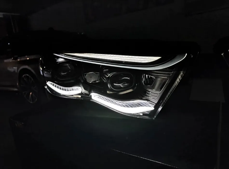 Mercedes-Benz E-Class W214 lighting upgrade - Mercedes-Benz E-Class W214 Lighting Upgrade Review photo 4