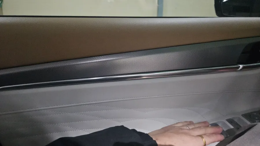 Hyundai Grandeur IG ambient lighting review