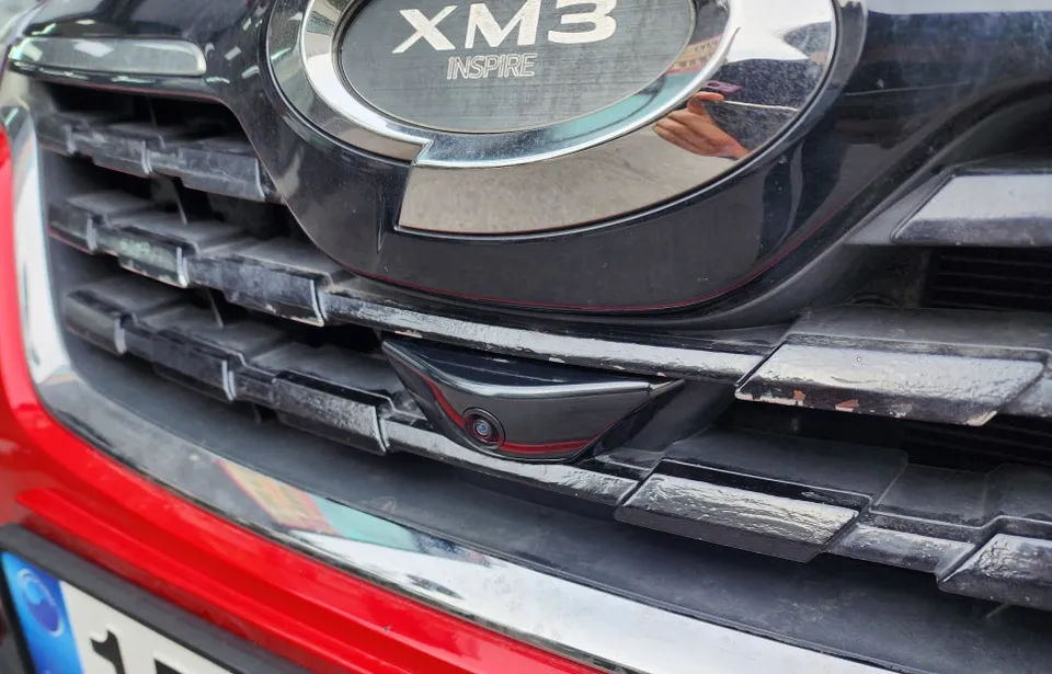 Renault XM3 surround view camera - Renault XM3 360 Camera Installation Review photo 3