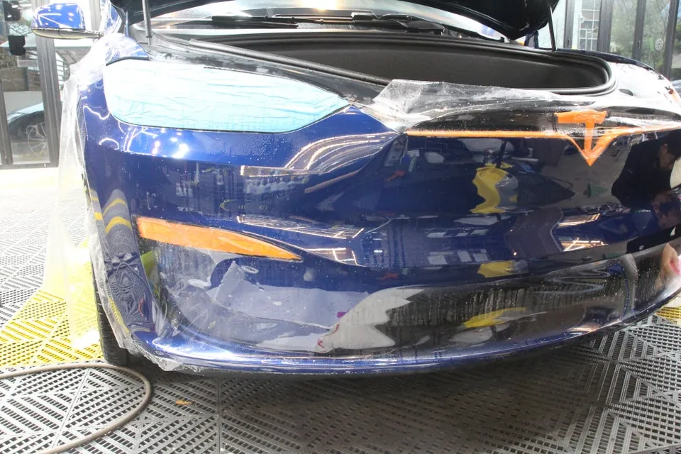 Tesla Model XのPPF施工事例｜費用目安・仕上がり 施工写真 1-3