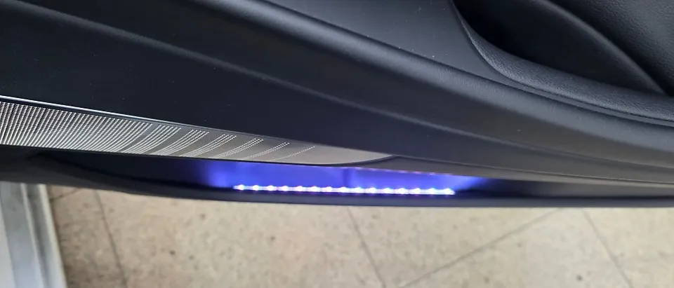 Genesis G80 ambient lighting - Genesis G80 Ambient Lighting Review: Cost & Results photo 4