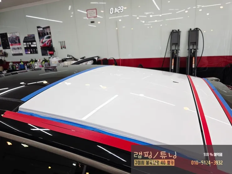 Kia Stingerのカーラッピング事例|高光沢ブラック 施工写真 4-2