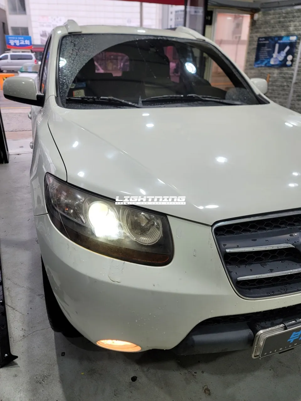 Hyundai Azeraのカーフィルム施工事例|費用目安・仕上がり 施工写真 4-2