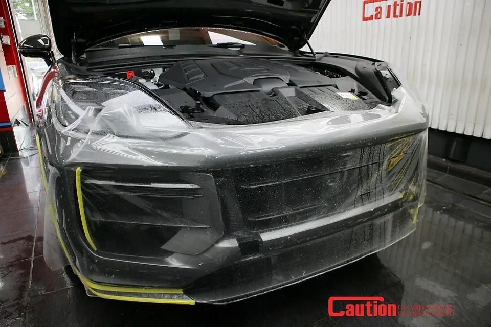 Porsche Cayenne PPF施工事例|韓国での実例紹介 施工写真 3-1