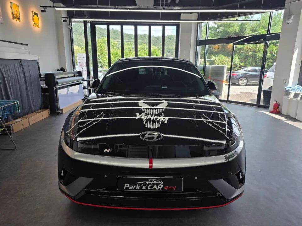 Hyundai IONIQ 5 vinyl wrap installation result