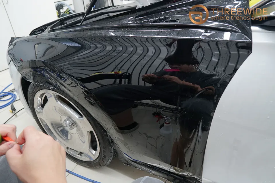 Mercedes-Benz S580 MaybachのPPF施工事例 施工写真 4-2