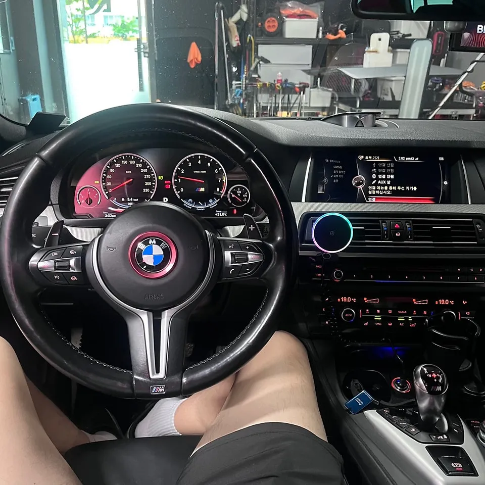 BMW M5 android head unit - BMW M5 Android Head Unit Upgrade Review — Enhanced Infotainment photo 3