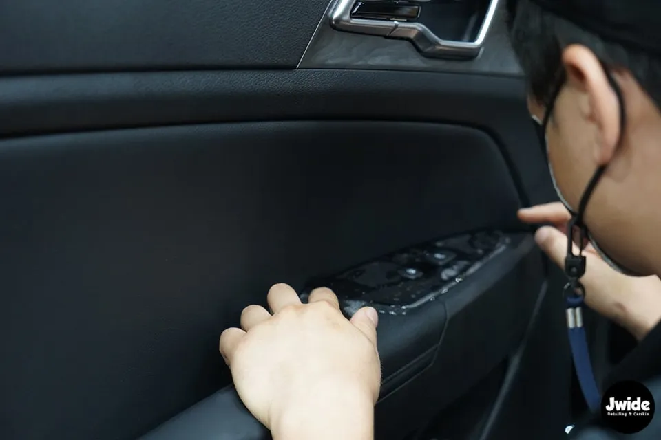 Kia Sportage NQ5 PPF施工事例|費用目安と仕上がり 施工写真 2-3