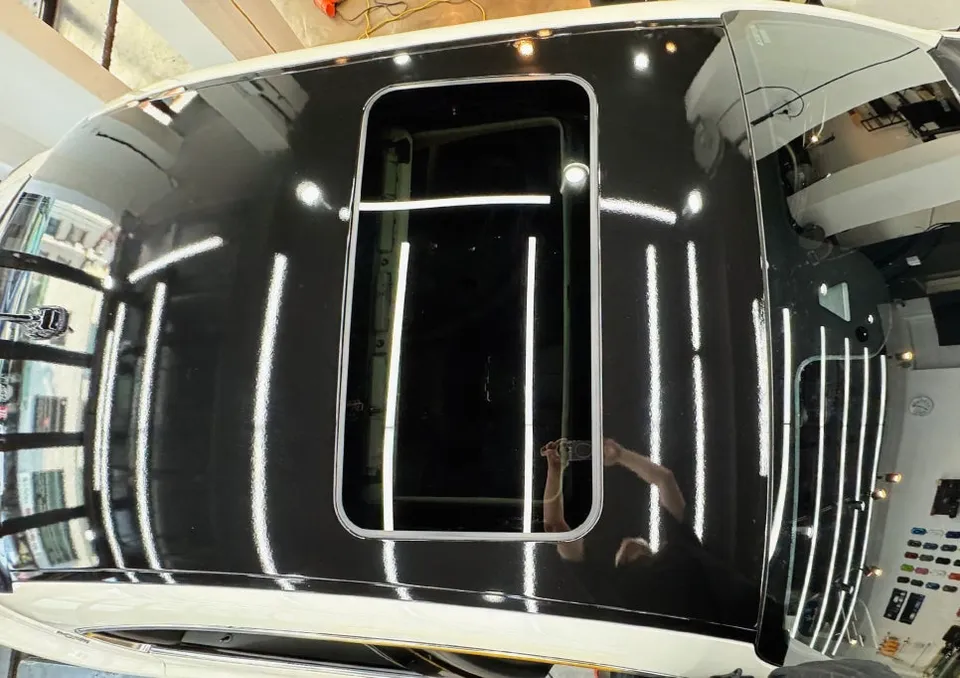 Maserati Ghibliのカーラッピング事例｜費用目安・仕上がり 施工写真 3-1
