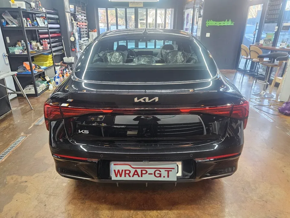 Kia K5のカーフィルム施工事例|費用目安・仕上がり 施工写真 2-3