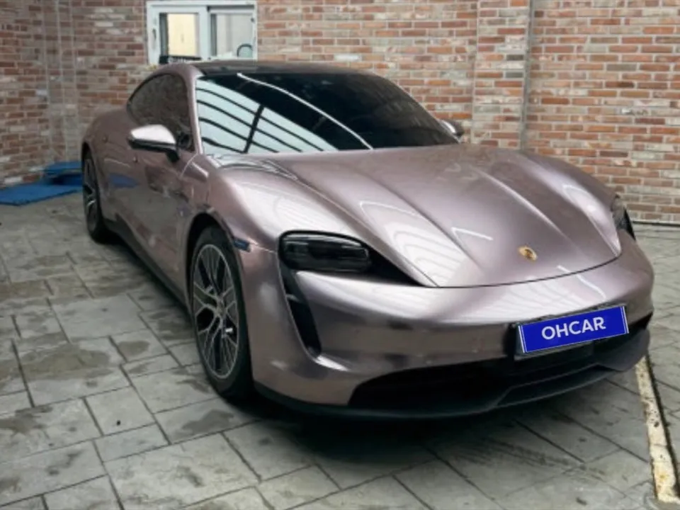 Porsche Taycan Vinyl Wrap Review — Gloss Crayon Full Wrap photo 2