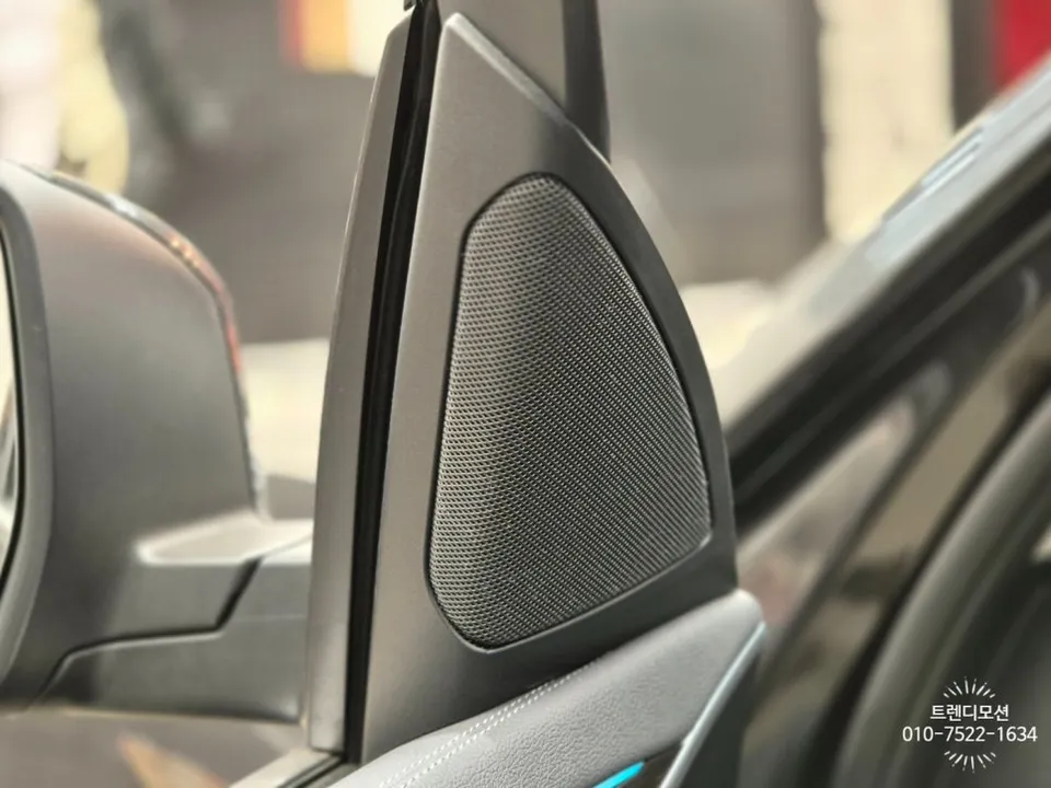BMW X3 ambient lighting - BMW X3 Ambient Lighting Review: Cost & Results photo 3