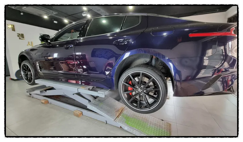 Kia Stingerのホイールリペア・塗装事例 施工写真 4-2