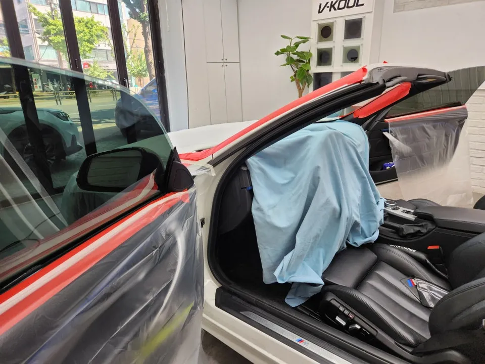 BMW i5のカーフィルム施工事例|費用目安・仕上がり 施工写真 3-3