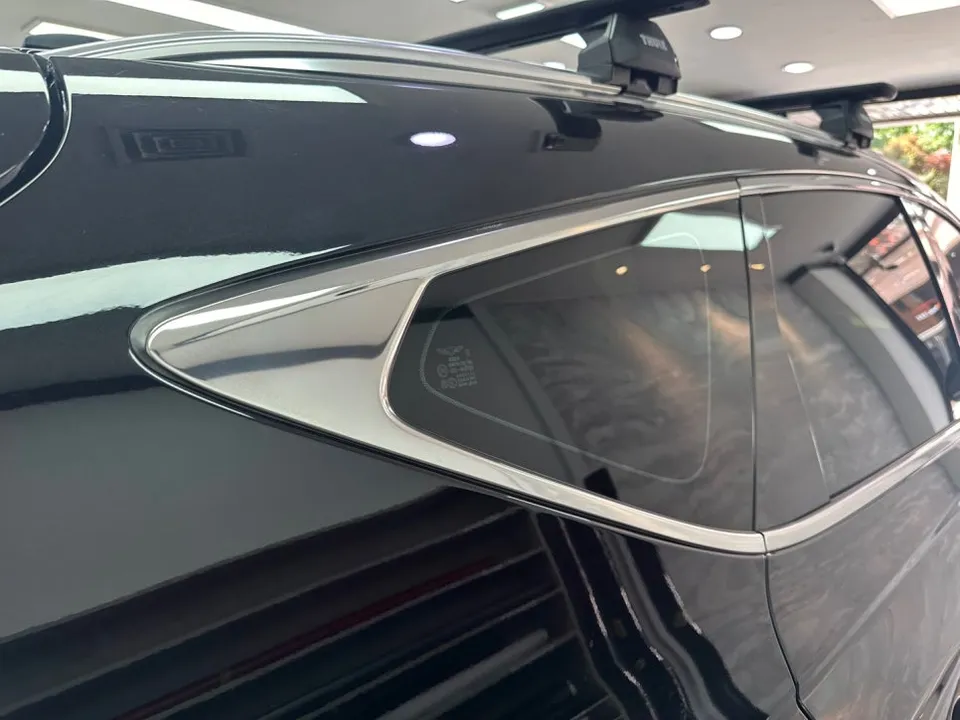 Genesis GV80 vinyl wrap - Genesis GV80 Vinyl Wrap Review: Chrome Delete for a Sleek Look photo 3