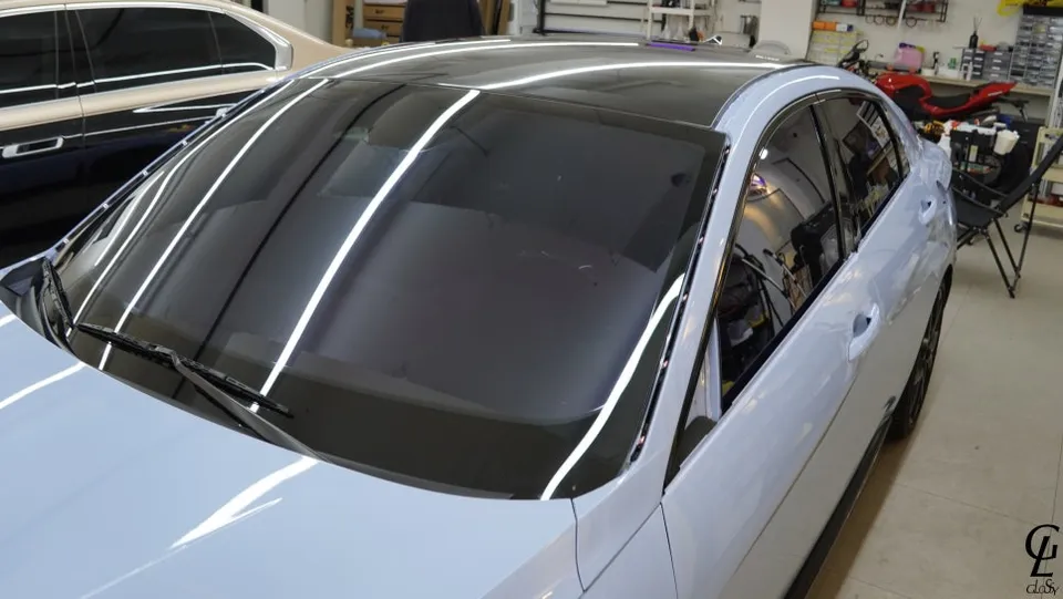 Hyundai Elantra Nのカーラッピング事例 施工写真 4-1