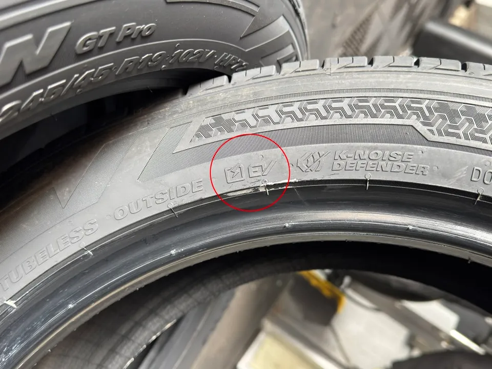 Kia Sportage - Kia Sportage Tire Upgrade: Kumho Crugen GT Pro Review photo 4