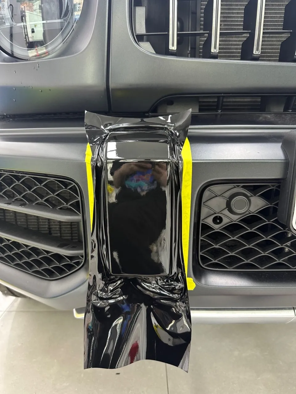 Mercedes-Benz G63 AMG vinyl wrap - Mercedes-Benz G63 AMG Vinyl Wrap Installation Review — Cost photo 5