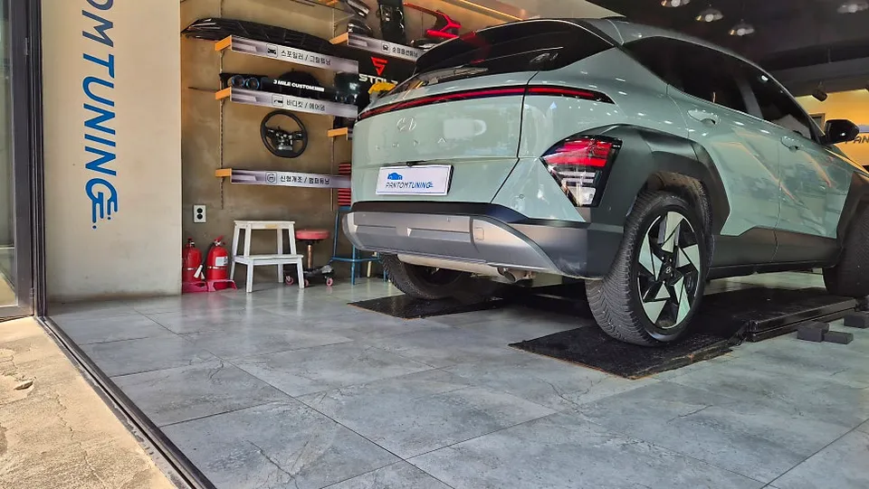 Hyundai Kona SX2 body kit - Hyundai Kona SX2 Body Kit Review: N Line Style & Cost photo 3