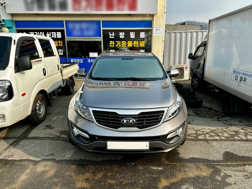 Kia Sportage Rのカーフィルム施工事例｜費用目安・仕上がり 施工写真 2-3
