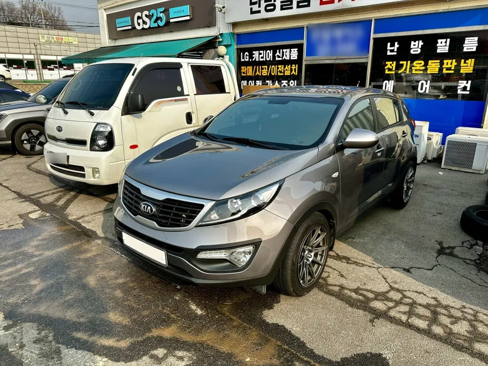 Kia Sportage Rのカーフィルム施工事例｜費用目安・仕上がり 施工写真 3-3