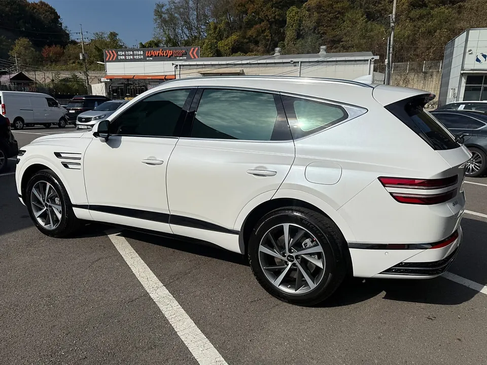 Genesis GV80 カーフィルム施工事例|費用目安・仕上がり 施工写真 1-3