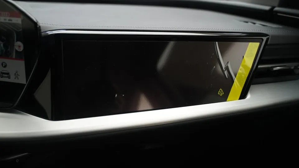 Audi Q5 ppf - Audi Q5 Interior PPF Review — Protect High-Gloss Surfaces photo 5
