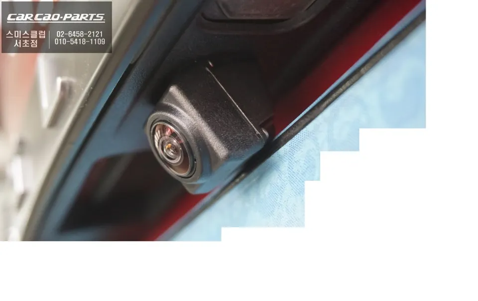 Tesla Model S surround view camera - Tesla Model S 360 Camera Review: Enhanced Parking photo 6