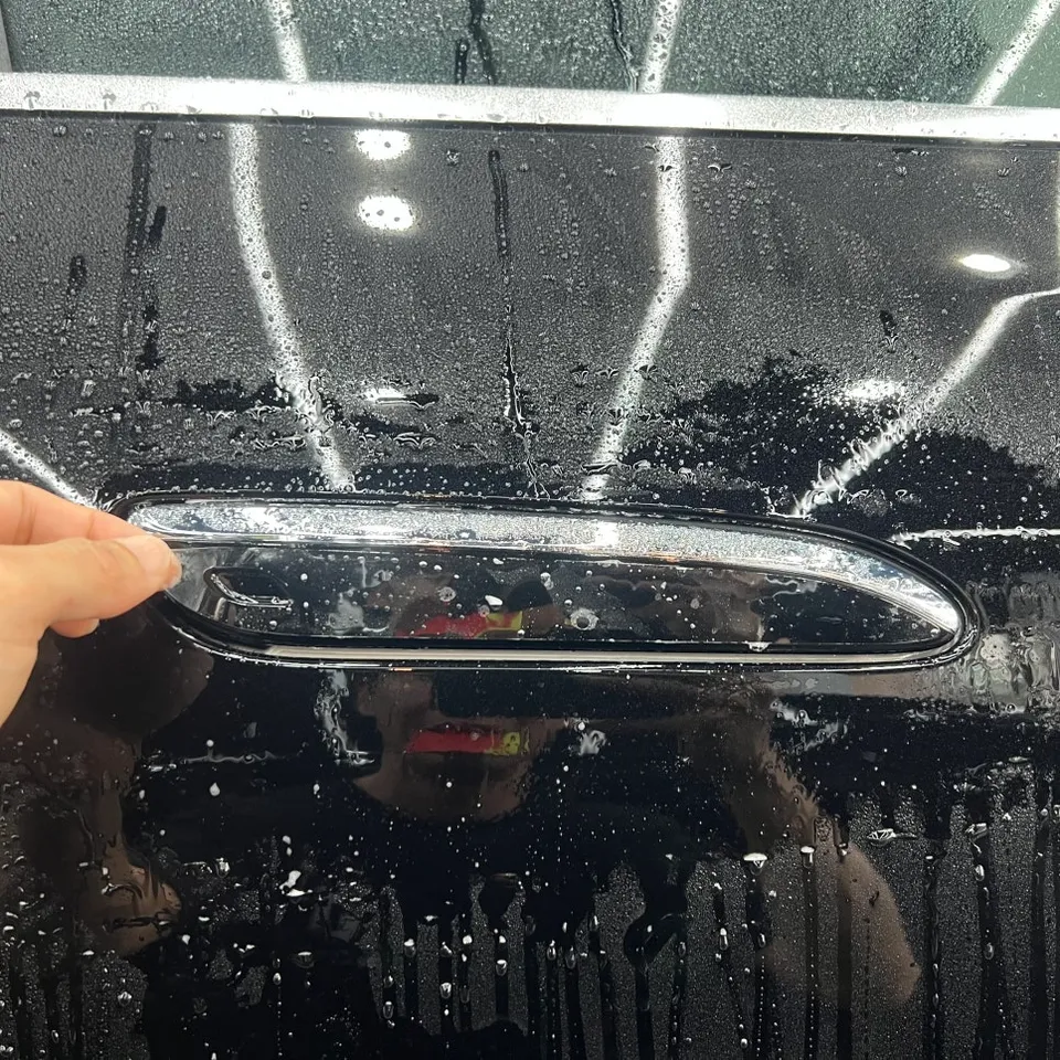 メルセデス・ベンツ Eクラス W213 PPF施工事例|費用目安・仕上がり 施工写真 3-2