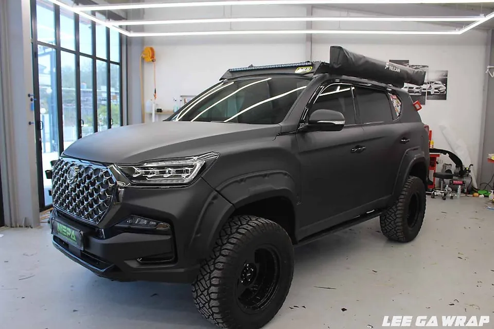 SsangYong Rextonのカーラッピング事例|費用目安・仕上がり 施工写真 3-2