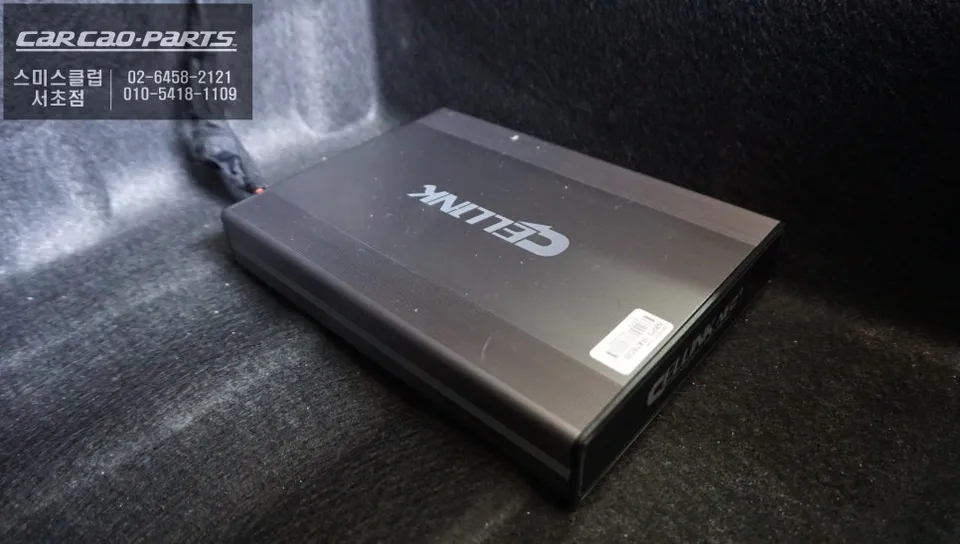 Mercedes-Benz C200 W206 dash cam - Mercedes-Benz C200 Dash Cam Installation & Battery Review photo 3