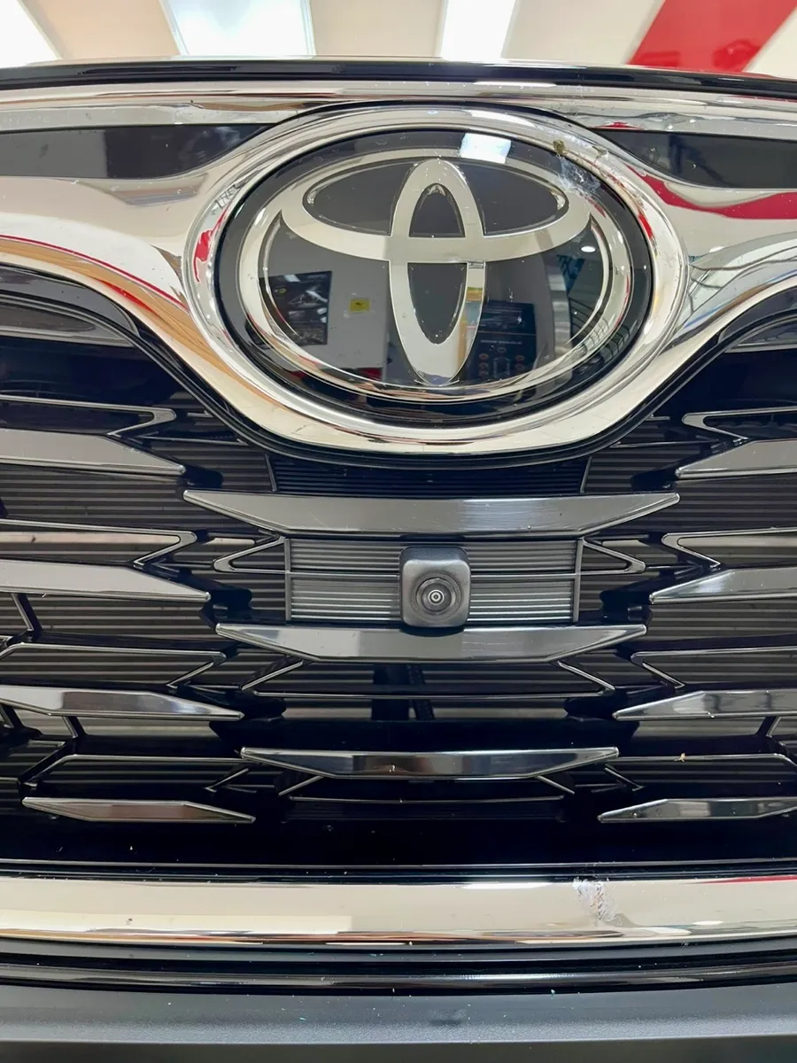 Toyota Highlander surround view camera - Toyota Highlander Surround View Camera Installation Review photo 6