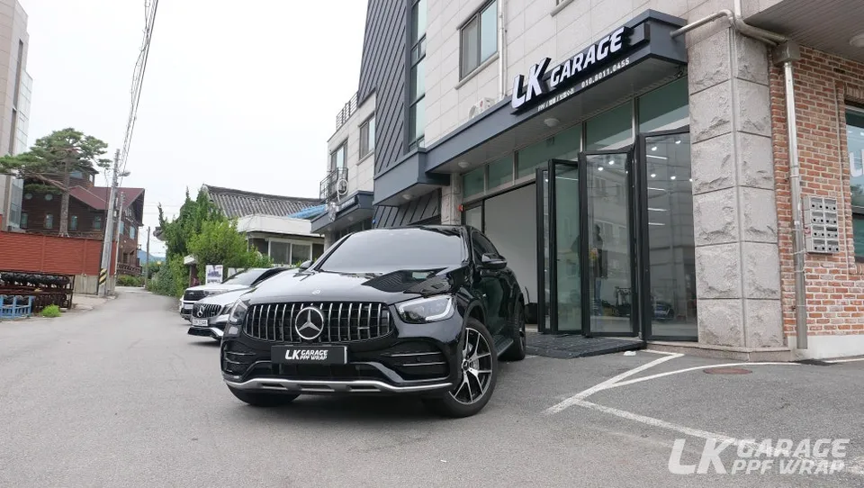 Mercedes-Benz GLC CoupeのPPF施工事例 施工写真 2