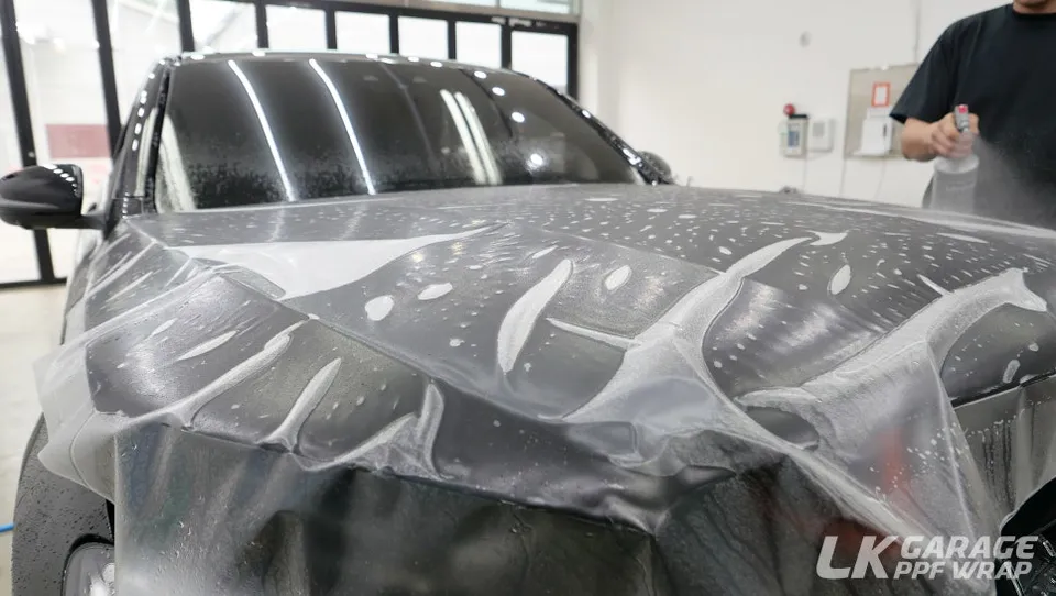 Mercedes-Benz GLC CoupeのPPF施工事例 施工写真 5