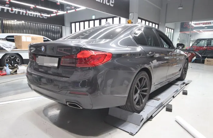 BMW 5 Series G30 body kit - BMW 5 Series G30 Body Kit Upgrade Review photo 4