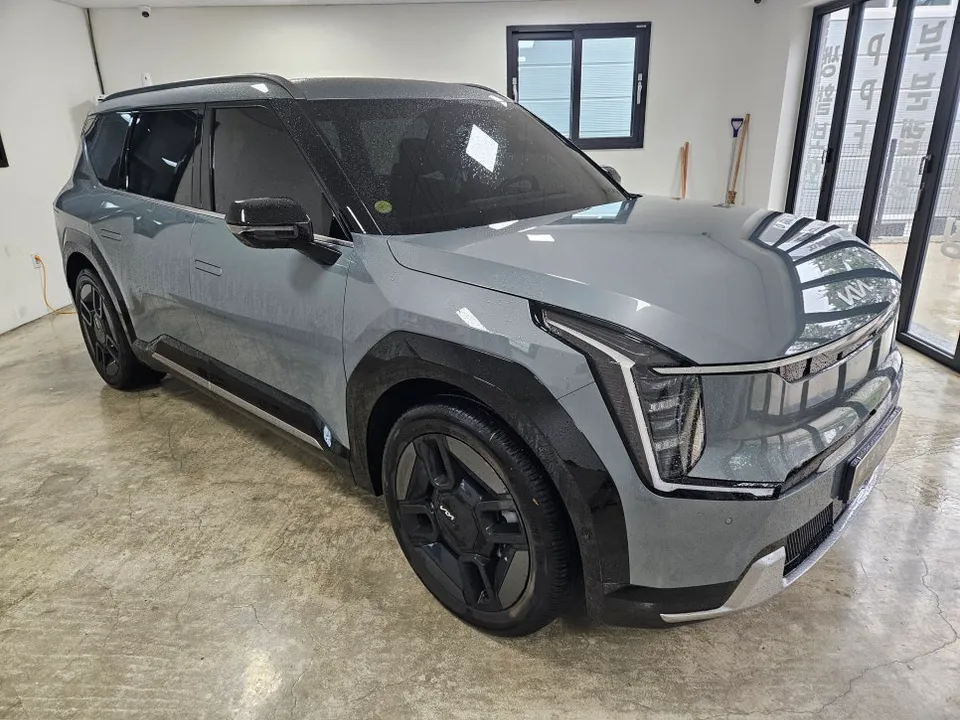 Kia EV9 Window Tinting Review photo 2