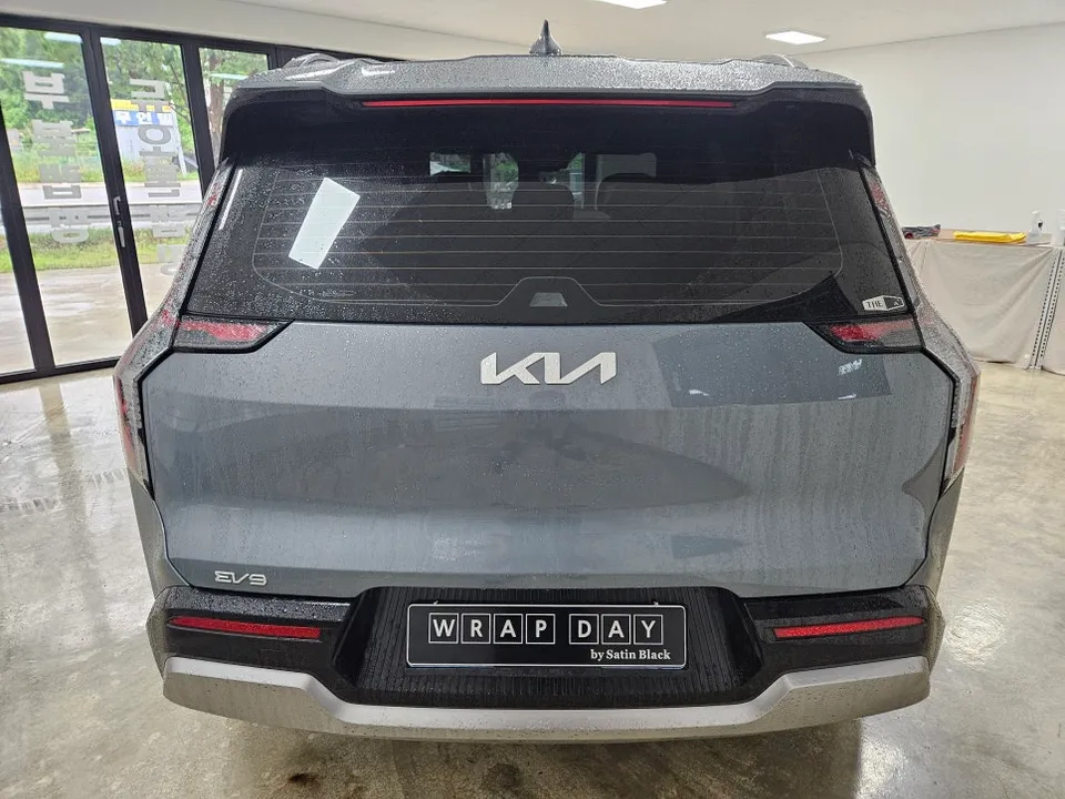Kia EV9 window tinting - Kia EV9 Window Tinting Review photo 4