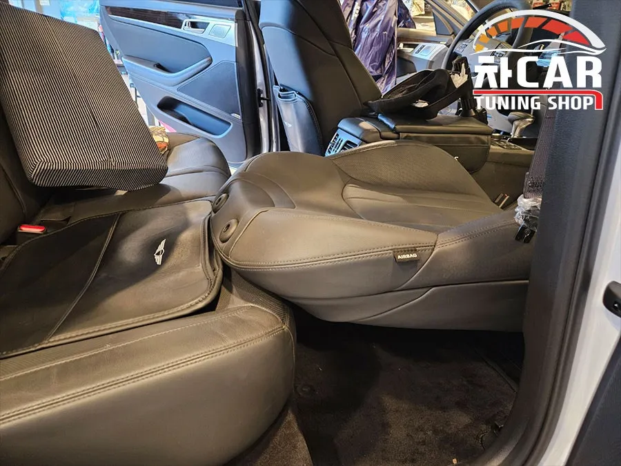 Genesis G80 seat ventilation - Genesis G80 Seat Reclining Full Flat Conversion Review photo 5
