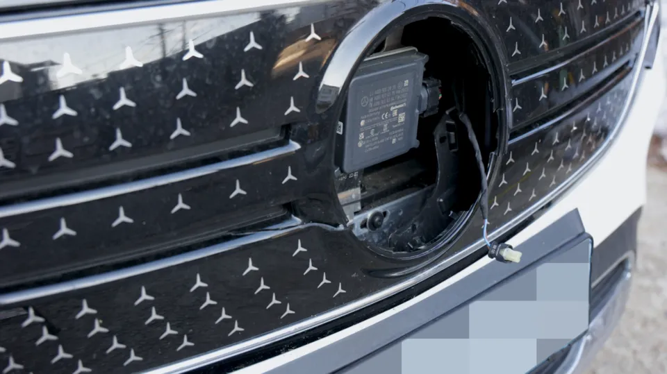 Mercedes-Benz EQB Surround View Camera Installation photo 2