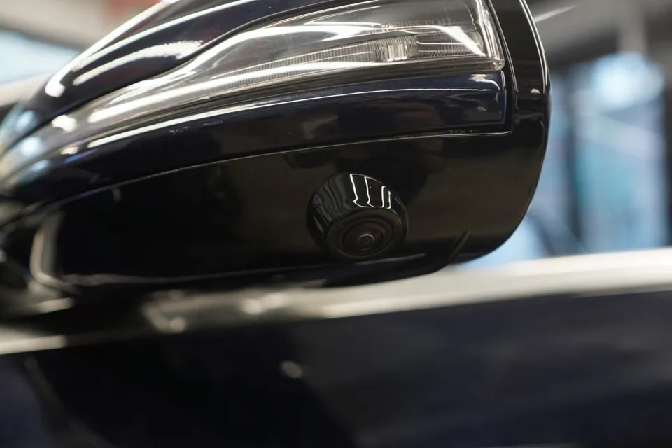 Mercedes-Benz E-Class W213 surround view camera - Mercedes-Benz E-Class W213 Surround View Camera Review photo 5