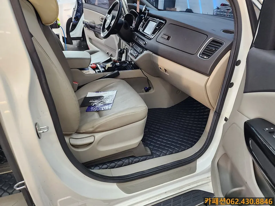 Kia Carnival 4th Gen new car package - Kia Carnival 4th Gen New Car Protection Package Review photo 4