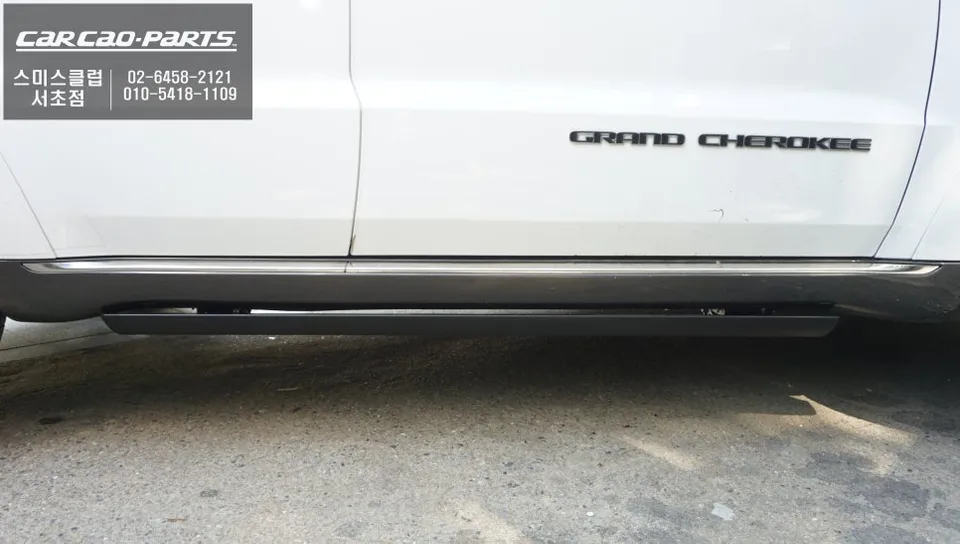 Jeep Grand Cherokee body kit - Jeep Grand Cherokee Electric Side Steps Review — Enhanced Access photo 5