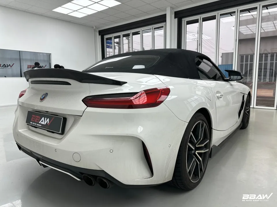 BMW Z4 G29のカーラッピング事例|費用目安・仕上がり 施工写真 2-1